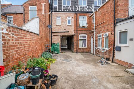 apartment to rent Pool Road, Leicester, LE3 - Photo 3
