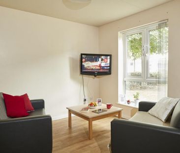 4 bedroom house to rent - Photo 2