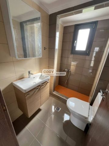 Μεζονέτα 220 τ.μ. προς ενοικίαση - Photo 4