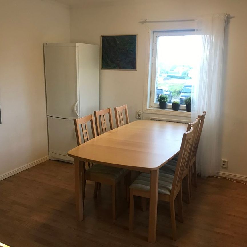 Västra Laggarbergsvägen, Timrå - Photo 1