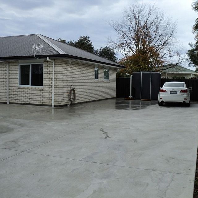 Modern 3BR Home in Saint Leonards! - Photo 1