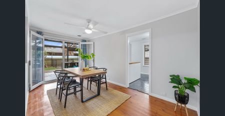 Bright and Spacious Property, Perfect for Family Living - Photo 5