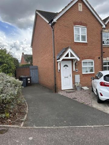 2 bedroom house to share by Birmingham Airport - Photo 5