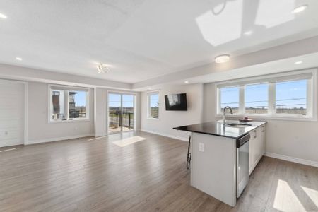 For Lease - 312 LAPLAND Private, Kanata, Ontario - Photo 3