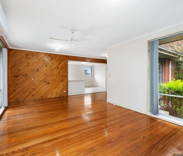 COMFORTABLE 3 BEDROOM HOME - Photo 5