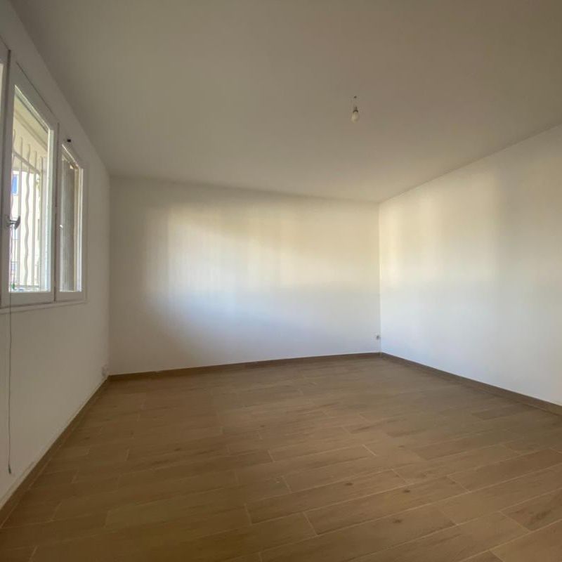 Location Appartement 2 pièces 57m² AVIGNON 84000 - Photo 1