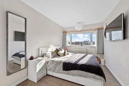 Stourhead Gardens, SW20, London - Photo 3