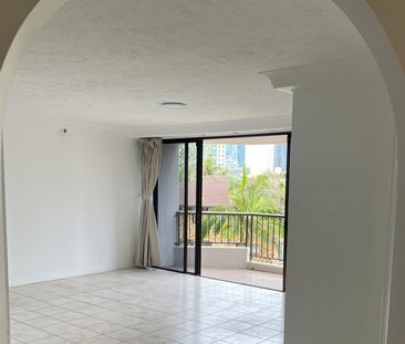 1-bedroom apartment in the Surfers Century building - Photo 3