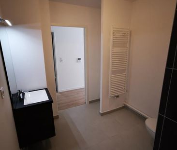 Location Appartement 1 pièce 29m² ANGERS 49000 - Photo 3