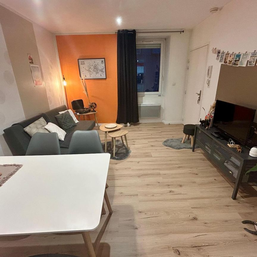 Location Appartement 2 pièces 36m² CHOLET 49300 - Photo 1