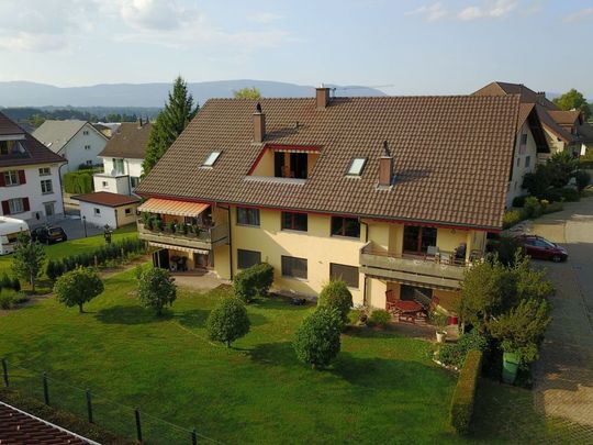 "139m2 Wohnung + Terrasse + Hobbyraum" - Photo 1