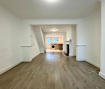 2 bedroom terraced house to rent - Photo 2