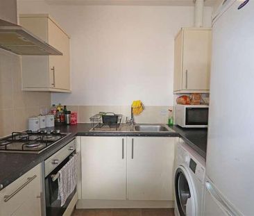 Rayleigh Road, Eastwood, SS9 - Photo 5