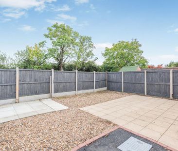 3 bedroom semi-detached house to rent - Photo 1