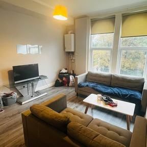 flat 2 37 St Michaels Road, Leeds, LS6 3AW - Photo 1