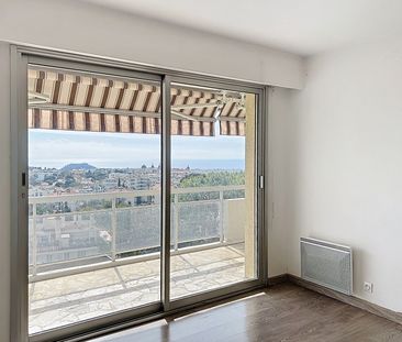 Location Appartement 2 pièces 51m² NICE 06100 - Photo 4