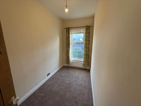 Healdfield Road, Castleford - Photo 4