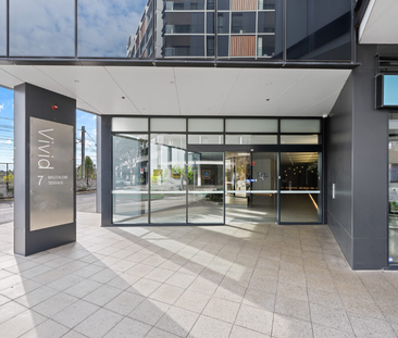 1 Bed + Study Room Apartment in the Heart of Wolli Creek - Photo 6