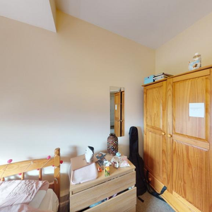 2 bedroom ground floor flat to rent - Photo 2
