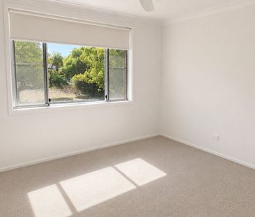 Close to Hospital and CBD- Two bedroom in East Tamworth - Photo 3