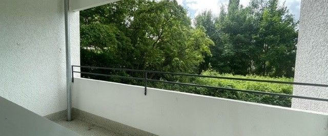 Schöne, renovierte 3-Zimmer-Wohnung mit Balkon! - Foto 1