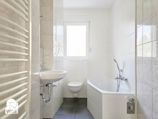 Frisch Renovierte Wohnung! - Photo 1