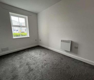 Broadwell Road, Oldbury, West Midlands, B69 - Photo 5