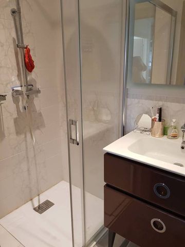 Location Appartement 4 pièces 87m² ANNECY 74000 - Photo 5