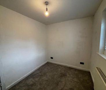 2 bedroom bungalow to rent - Photo 3