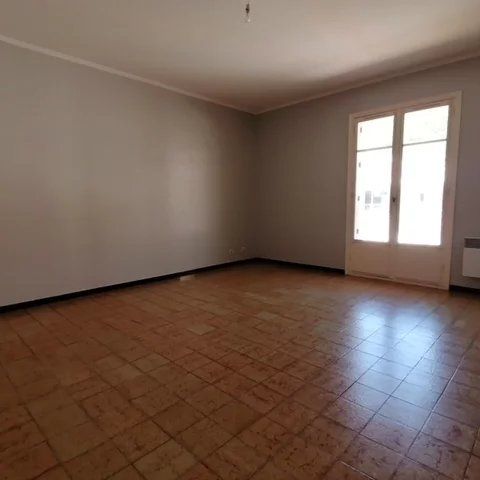 Location Appartement - Saint-André-de-la-Roche - Photo 1