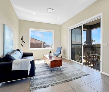 STUNNING FAMILY HOME WITH WATER VIEWS - Photo 1