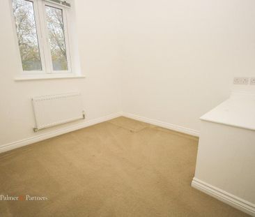 3 bedroom end of terrace house to rent - Photo 5