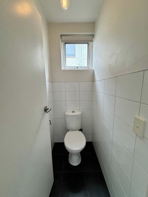 Sunny Style In Lifestyle Pocket - Photo 1