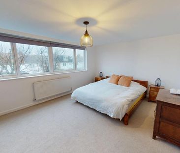 4 bedroom semi-detached house to rent - Photo 1