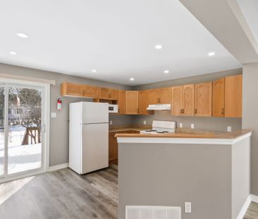 For Lease - 33 BIRCHWOOD Court, Meaford, Ontario - Photo 6