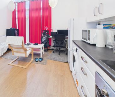 1 bedroom apartment to rent - Photo 5