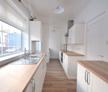 New South Terrace, Birtley, DH3 - Photo 1