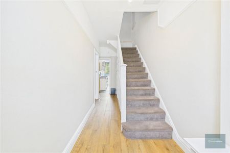 3 bedroom terraced house to rent - Photo 2