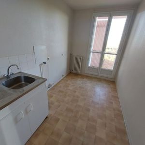 Location Appartement T3, POITIERS, Saint Benoit - Photo 2