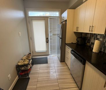 107 Amaya, Ottawa, ON K2A 3X7 - Photo 4