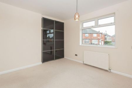 2 bedroom semi-detached house to rent - Photo 2