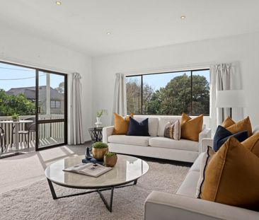 Charming Family Home - Photo 2