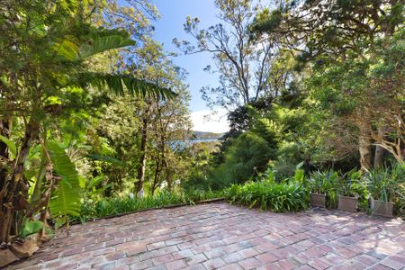 34 Hilltop Road, Avalon Beach. - Photo 5