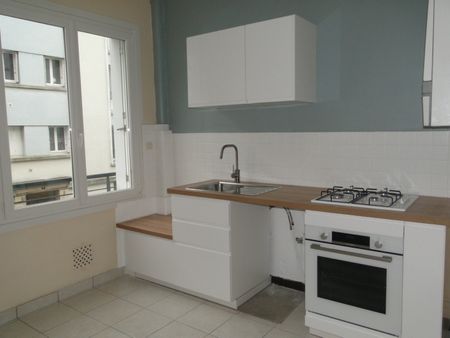 Location Appartement 3 pièces 70m² BREST 29200 - Photo 4