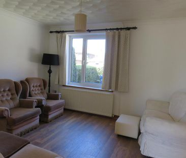 4 bedroom house to rent - Photo 1