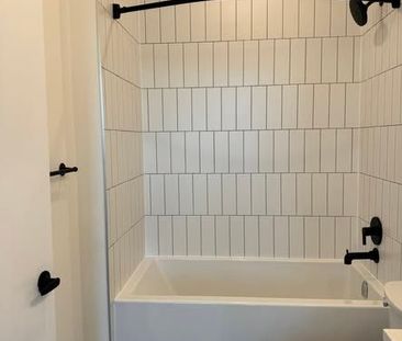 For Lease - 1600 James Naismith Drive Unit# 410, Cyrville - Carson ... - Photo 5