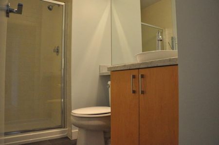 #1802 Sterling – 1050 Smithe Street Vancouver - Photo 2