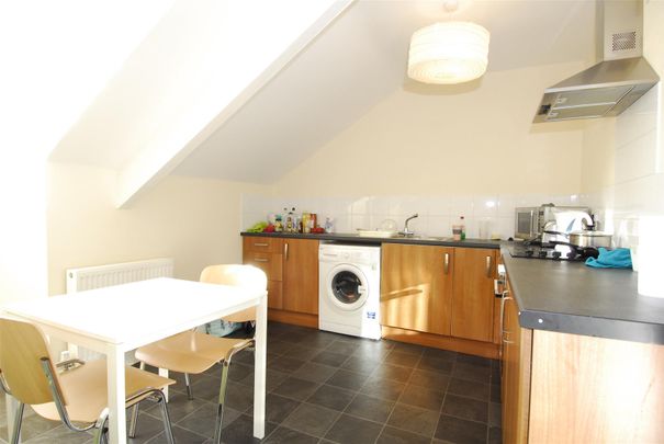 Woodland Terrace, Flat 6, Plymouth - Photo 1