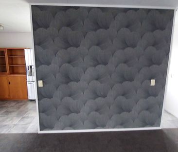 3 Bedrooms in Kelvin Grove - Photo 2