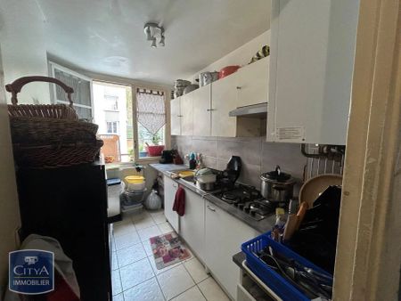 Appartement à louer 4 pièces 61.2m² - Photo 2